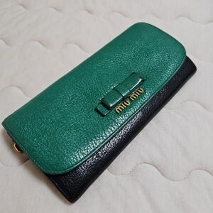 Miu Miu Bi-Color leather wallet